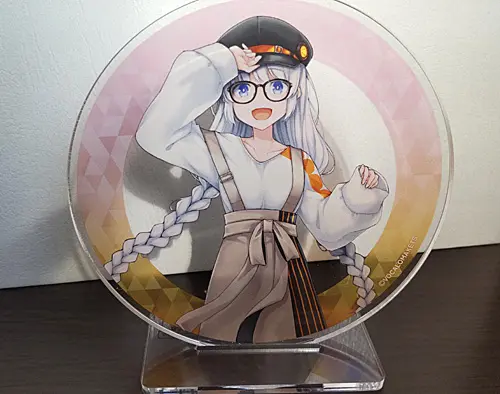 アクリルコースターをスタンドに設置した